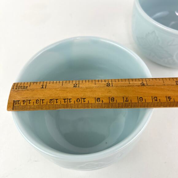Blue Asian Celadon Pottery Bowl Set with Strawberry Pattern - Picture 7 of 8